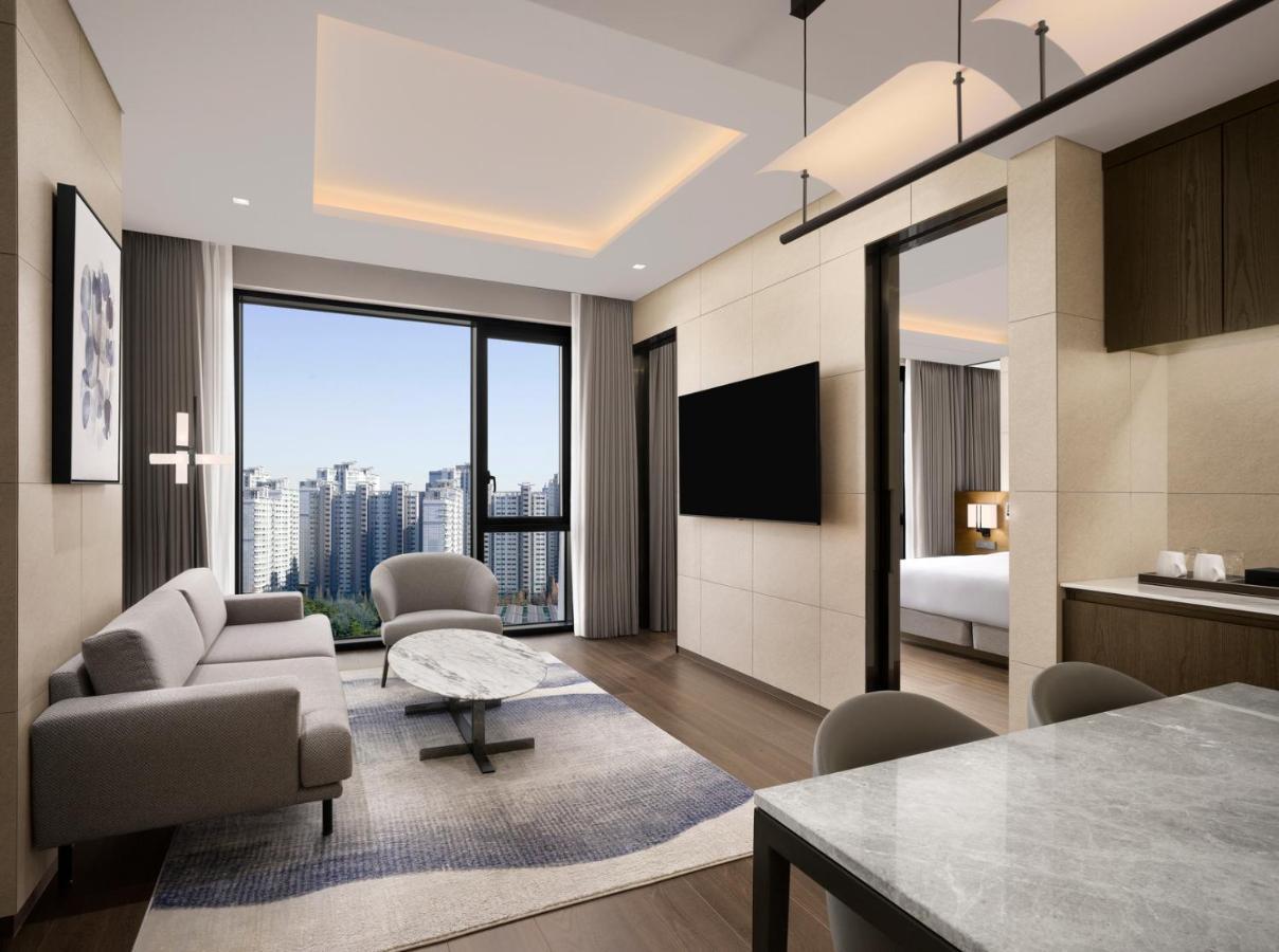 Four Points By Sheraton Suwon Exterior foto