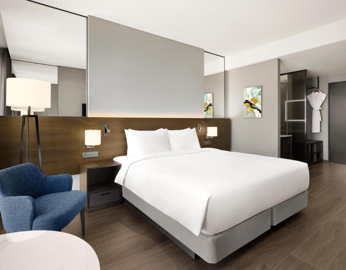 Four Points By Sheraton Suwon Exterior foto